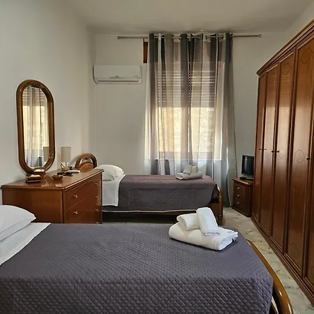 Porta Messina Guest house