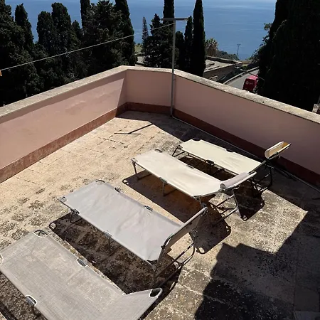 Porta Messina Guest house