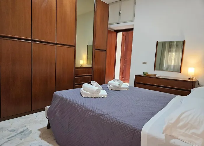 Porta Messina Πανσιόν *