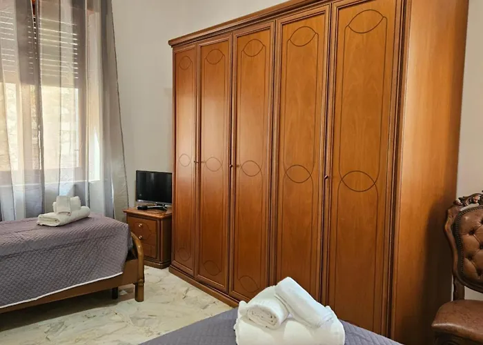 Πανσιόν Porta Messina *